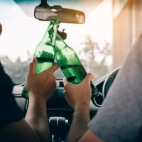 Noche de graduación que salió mal: comprender las consecuencias legales de conducir bajo los efectos del alcohol siendo menor de edad